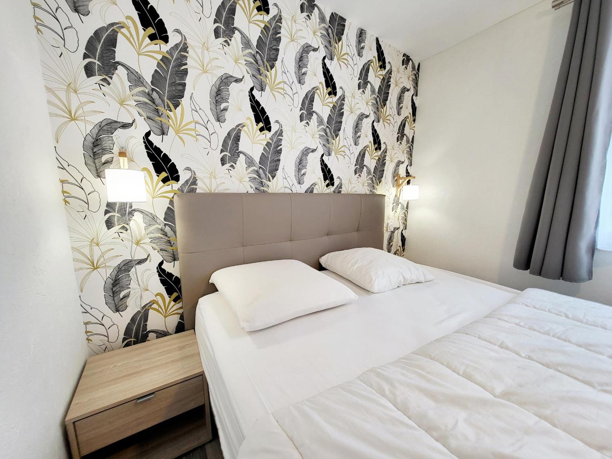 Appartement Moderne Au Centre-Ville, 150M Plage, Wifi, Confort Ideal Pour Familles - Fr-1-92-876 Les Sables-dʼOlonne Buitenkant foto